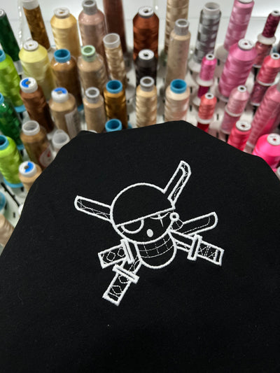 Zoro Minimalist One Piece (Extra Grande) + bordado delante