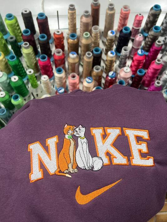 Aristogatos swoosh