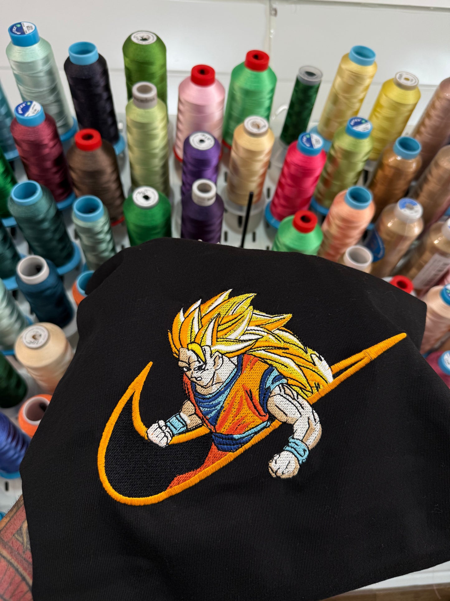 Goku Swoosh / Dragon Ball